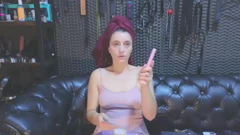  KIMBERLY SWAN  online show from 01-30-25, 11:24