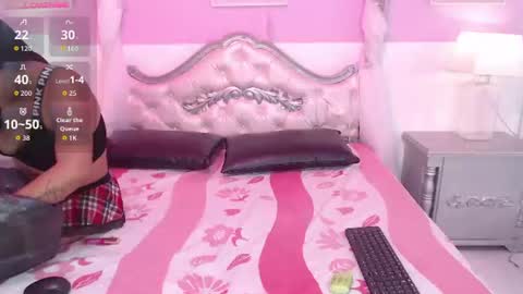         online show from 06-11-26, 08:18