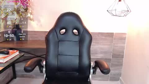         online show from 07-28-26, 08:23
