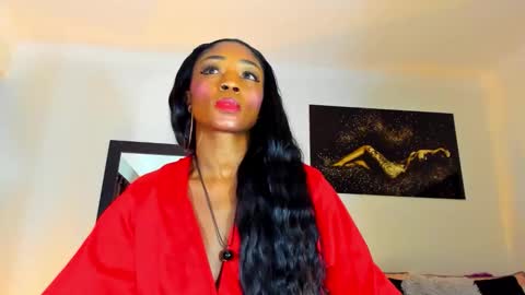 Kimberly Banks online show from 11-19-25, 10:04