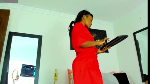 Kimberly Banks online show from 05-17-26, 10:00