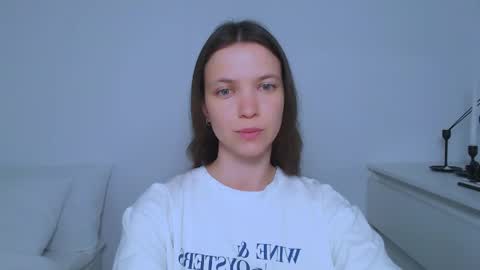 Snapshot of kimberlyhart_ chatting on 05-08-26, 09:03 Kimberly online show from 05-08-26, 09:03
