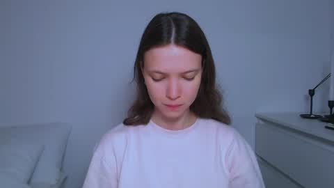 Snapshot of kimberlyhart_ chatting on 05-12-26, 06:21 Kimberly online show from 05-12-26, 06:21