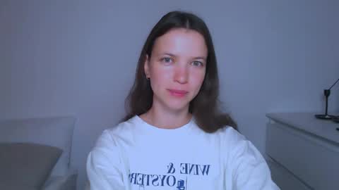 Snapshot of kimberlyhart_ chatting on 06-05-26, 07:25 Kimberly online show from 06-05-26, 07:25