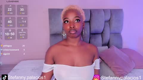 Queen Kim online show from 01-24-25, 12:42