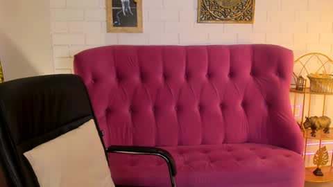 Snapshot of kimberlymaran chatting on 01-14-25, 12:03 The one that you wont be able to forget online show from 01-14-25, 12:03