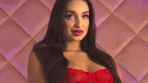 Snapshot of kimberlymav chatting on 06-08-26, 02:06 Kimberly online show from 06-08-26, 02:06