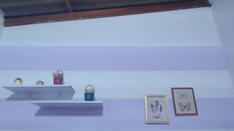 Kim  online show from 11-05-25, 06:52