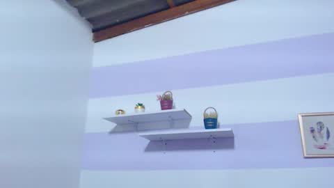 Kim  online show from 04-15-26, 06:48