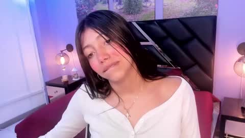 Snapshot of kimberlyvillalobos chatting on 02-20-25, 02:46 Kimberly Villalobos online show from 02-20-25, 02:46