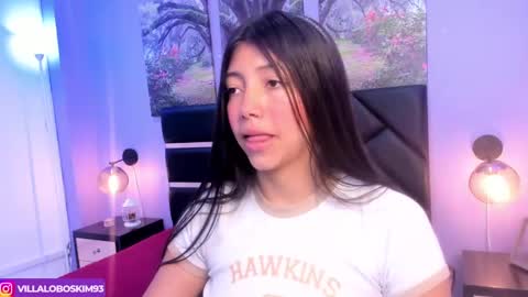 Snapshot of kimberlyvillalobos chatting on 03-07-25, 11:40 Kimberly Villalobos online show from 03-07-25, 11:40