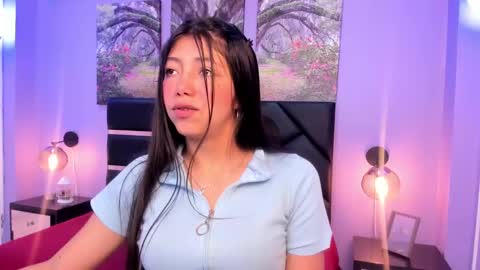 Snapshot of kimberlyvillalobos chatting on 03-08-25, 11:37 Kimberly Villalobos online show from 03-08-25, 11:37