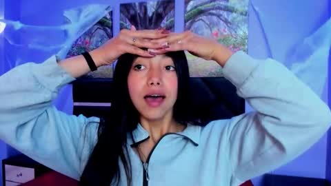 Snapshot of kimberlyvillalobos chatting on 11-04-25, 11:31 Kimberly Villalobos online show from 11-04-25, 11:31