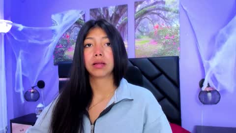 Snapshot of kimberlyvillalobos chatting on 11-10-25, 11:31 Kimberly Villalobos online show from 11-10-25, 11:31