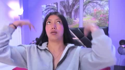 Snapshot of kimberlyvillalobos chatting on 11-22-25, 12:59 Kimberly Villalobos online show from 11-22-25, 12:59