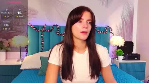 Kim online show from 09-10-25, 06:13