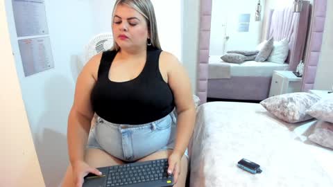 KimBrooks online show from 01-18-25, 02:23