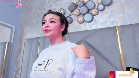  KIM  online show from 02-19-25, 02:33