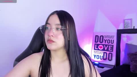 Snapshot of kimgarcez chatting on 09-19-25, 08:42 kimgarcez online show from 09-19-25, 08:42