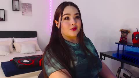 Snapshot of kimgeorgia chatting on 01-21-25, 11:55 KimGeorgia online show from 01-21-25, 11:55