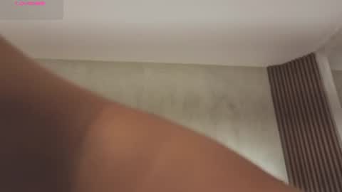 Snapshot of kimhilton_ chatting on 06-12-26, 03:49 kimhilton online show from 06-12-26, 03:49