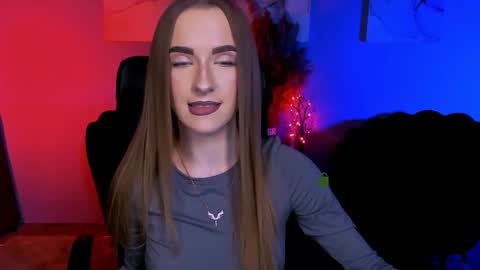 Snapshot of kimi_glow chatting on 11-30-25, 08:02 kimi_glow online show from 11-30-25, 08:02