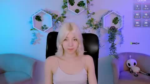 kimi_sky online show from 07-26-26, 06:26