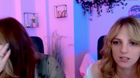 kimi_sky online show from 07-27-26, 06:48