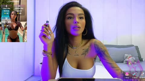 Kim online show from 01-21-25, 09:13