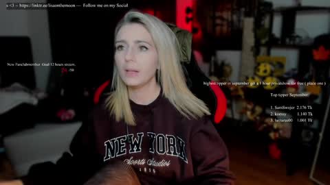 Wolfs Girl online show from 09-17-25, 06:09