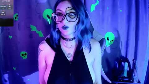   online show from 12-01-25, 02:00