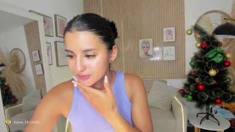 Snapshot of kimm_khalifa chatting on 01-09-25, 06:38 Kim online show from 01-09-25, 06:38