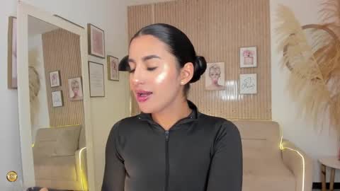 Snapshot of kimm_khalifa chatting on 02-02-25, 05:04 Kim online show from 02-02-25, 05:04