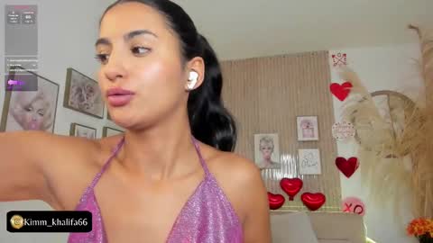 Snapshot of kimm_khalifa chatting on 02-22-25, 03:45 Kim online show from 02-22-25, 03:45