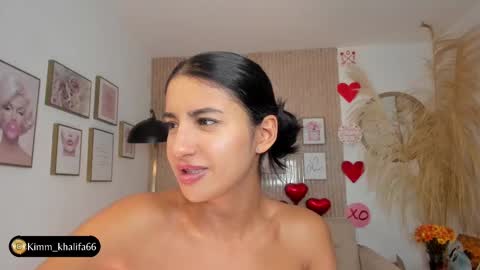 Snapshot of kimm_khalifa chatting on 02-26-25, 03:53 Kim online show from 02-26-25, 03:53