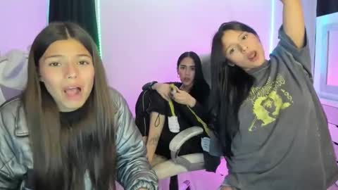 kimmi online show from 12-17-24, 10:54