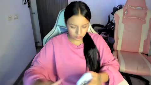 kimmi online show from 09-22-25, 11:18