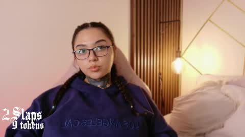     online show from 02-16-26, 02:02