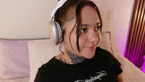     online show from 04-11-26, 12:53