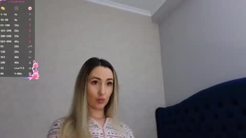 Kimmie online show from 03-01-25, 06:54