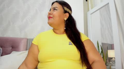 Snapshot of kimmie_kaboom_ chatting on 01-06-25, 06:41 Karla online show from 01-06-25, 06:41