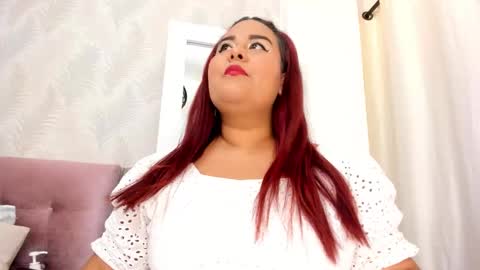 Snapshot of kimmie_kaboom_ chatting on 09-11-25, 07:03 Karla online show from 09-11-25, 07:03