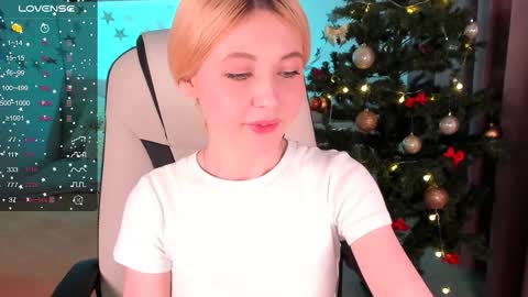  Your Kimmie  follow me  online show from 12-30-24, 07:53