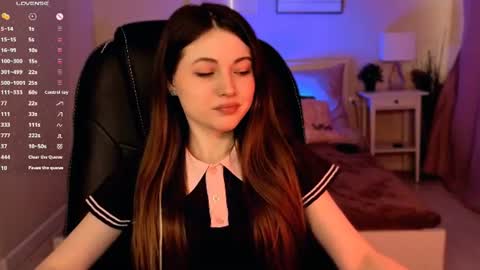 Snapshot of kimmie_shine chatting on 06-11-26, 03:54 Your Kimmie follow me online show from 06-11-26, 03:54