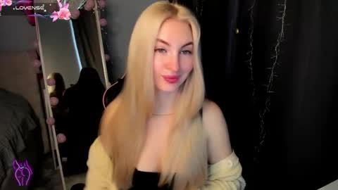 kimmy1_powell online show from 04-19-26, 01:49