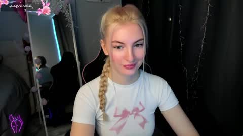 kimmy1_powell online show from 04-24-26, 03:20