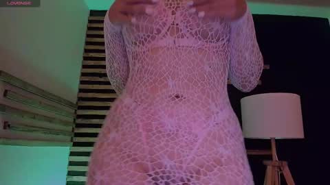 Lo online show from 02-13-25, 05:22