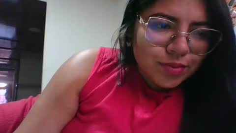Snapshot of kimmy_kimmy_ chatting on 02-16-25, 10:43 Kimmy online show from 02-16-25, 10:43