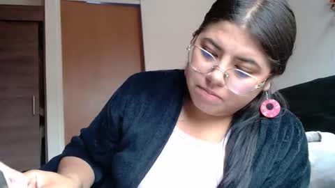 Snapshot of kimmy_kimmy_ chatting on 03-11-25, 05:13 Kimmy online show from 03-11-25, 05:13