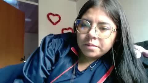 Snapshot of kimmy_kimmy_ chatting on 09-18-25, 02:41 Kimmy online show from 09-18-25, 02:41